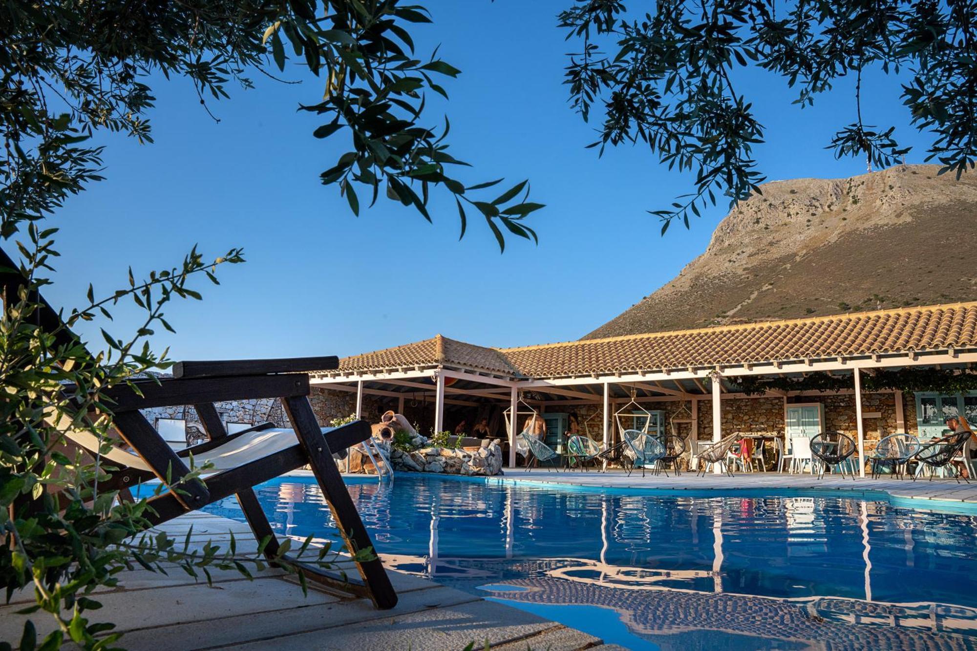 Ktima Karageorgou Hotel Areopoli Exterior photo